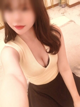 千野　まふゆ